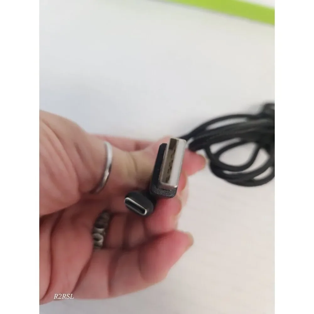 Seenda Glass Touchpad Model # MOS400 Wired USB NIB(open box)